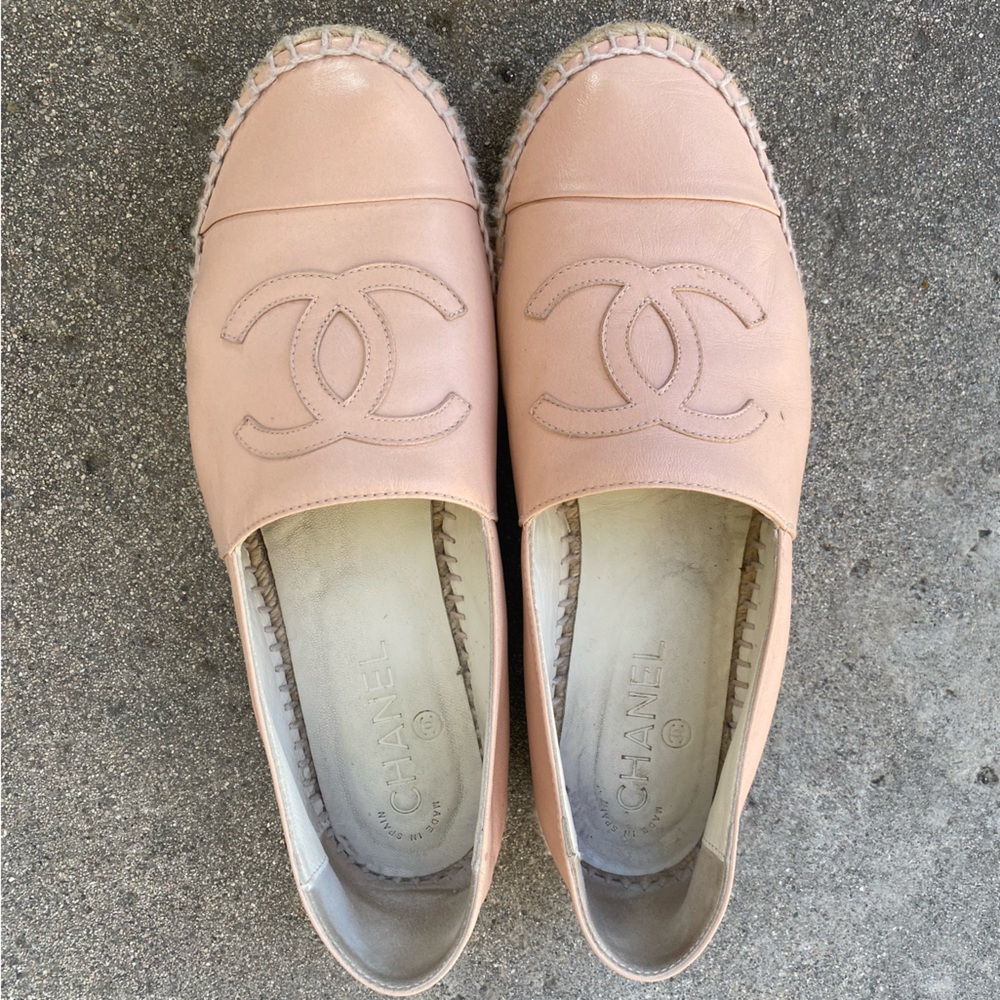CHANEL Blush Espadrille